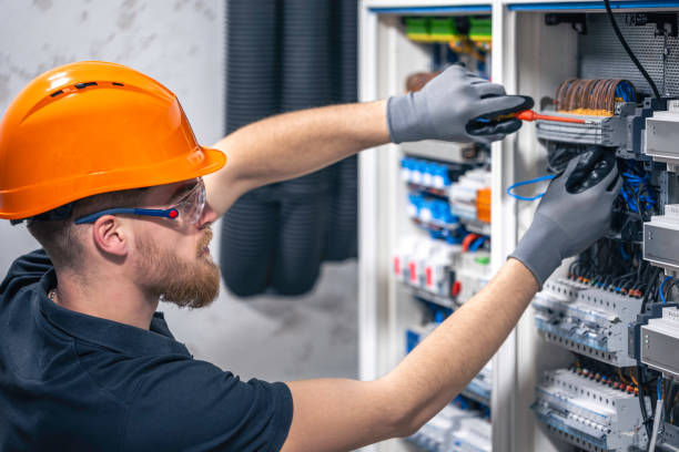 Best Circuit Breaker Repair  in Rainier, WA